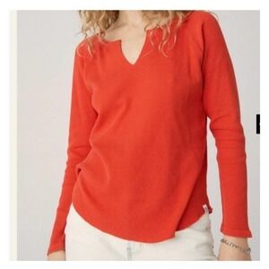 Daydreamer Solid Notch Neck Thermal in Burnt Red Pigment